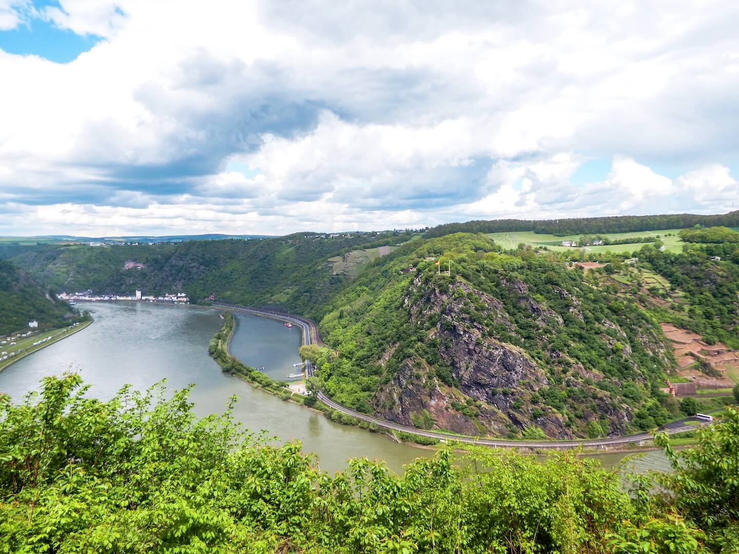Hiking the Rhine Castle Trail, Romantic Rhine Valley, Germany | Moon & Honey Travel