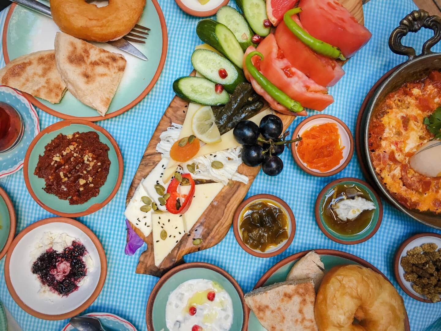 Çeşme Bazlama Kahvaltı, where to eat in Nisantasi, Istanbul Food Guide