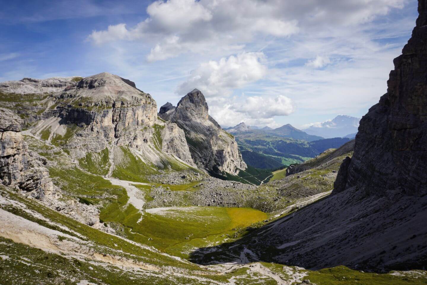 Puez Mountain Hut to Colfosco