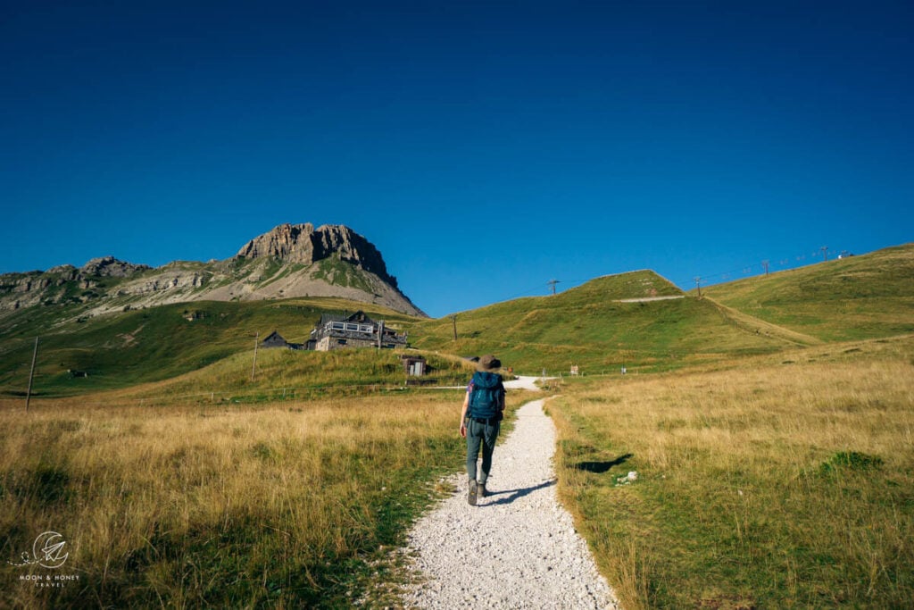 Passo Rolle to Rifugio Capanna Cervino hiking trail, Dolomites