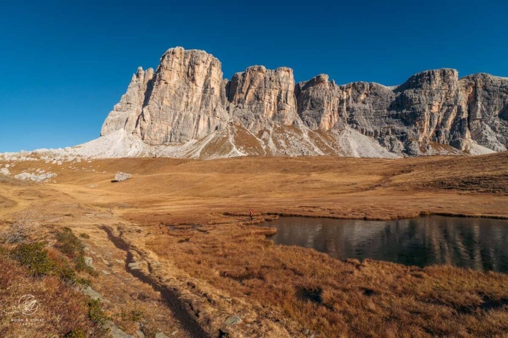 Lago delle Baste, Mondeval plateau, Dolomites