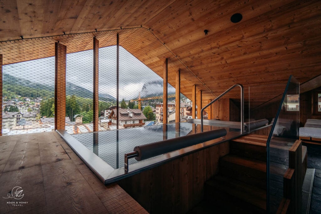 Hotel de Len, Cortina d'Ampezzo Town Center, Dolomites
