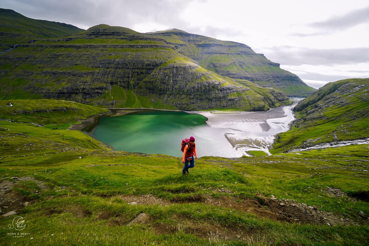 10-best-hikes-in-the-faroe-islands-map-moon-honey-travel