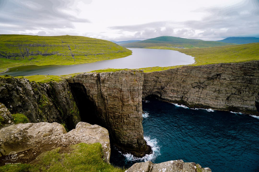 Lake Sørvágsvatn and the Trælanípa Cliff Hike, Faroe Islands