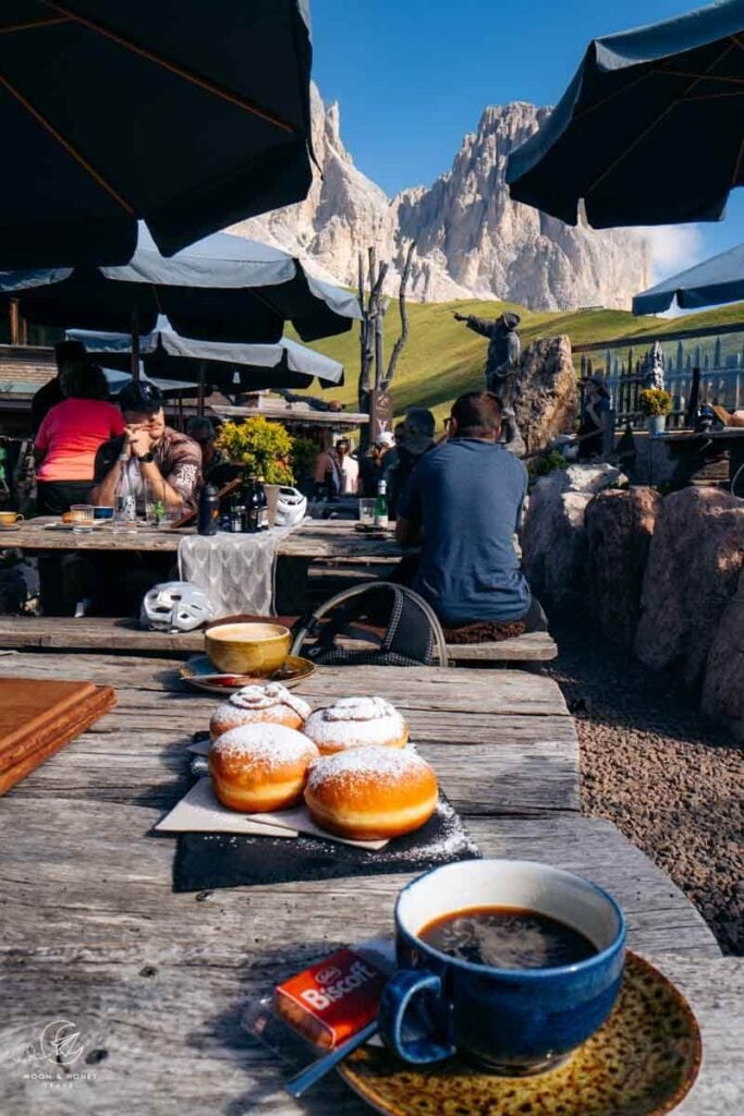 Friedrich August Hut Krapfen, Dolomites