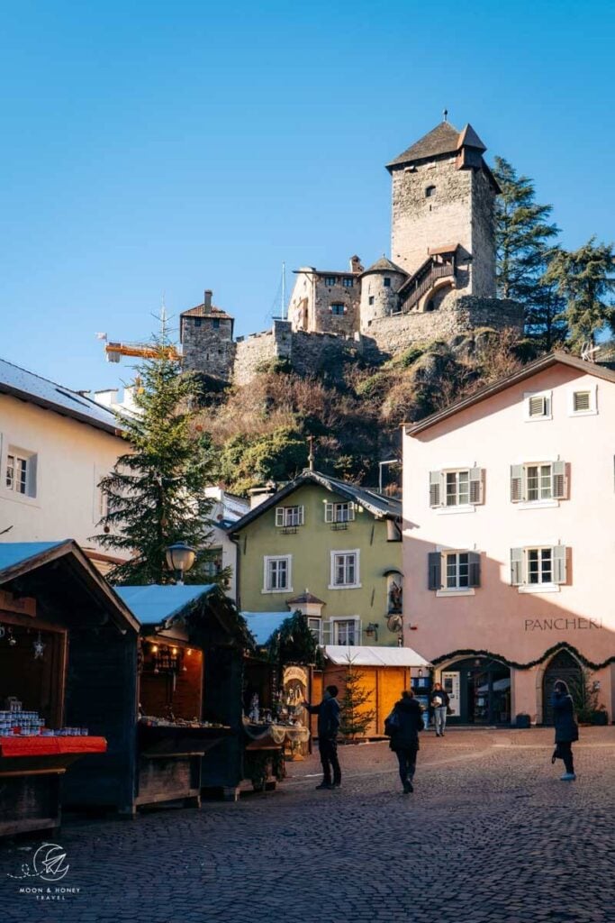 Klausen Christmas Market and hilltop castle, South Tyrol