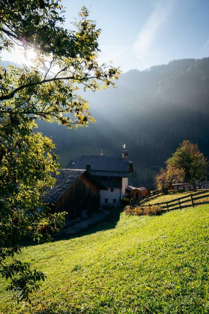 Les Dolomites Mountain Lodges view, Lungiarü, Dolomites