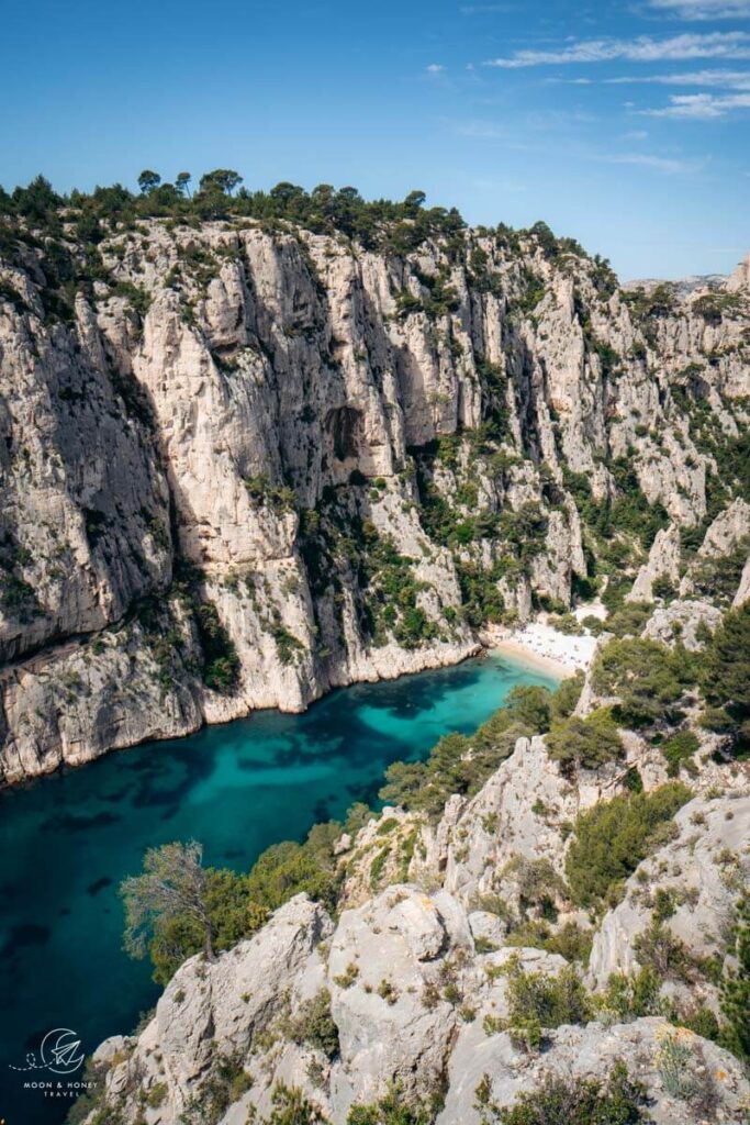 How To Hike To Calanque D En Vau Beach From Cassis