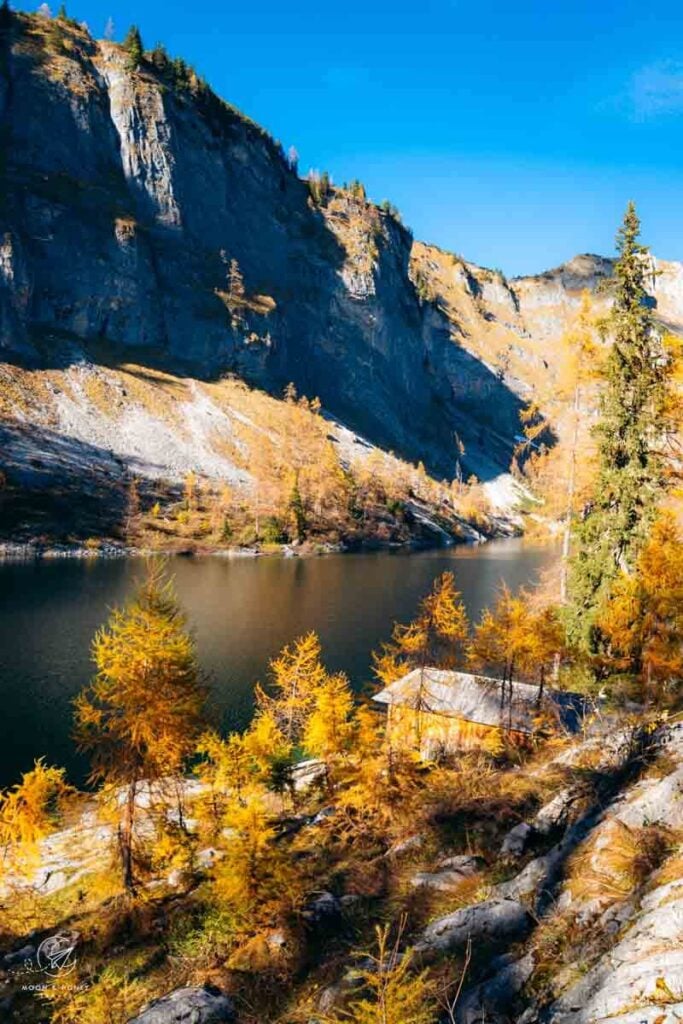Vorderer Lahngangsee in October, Austria