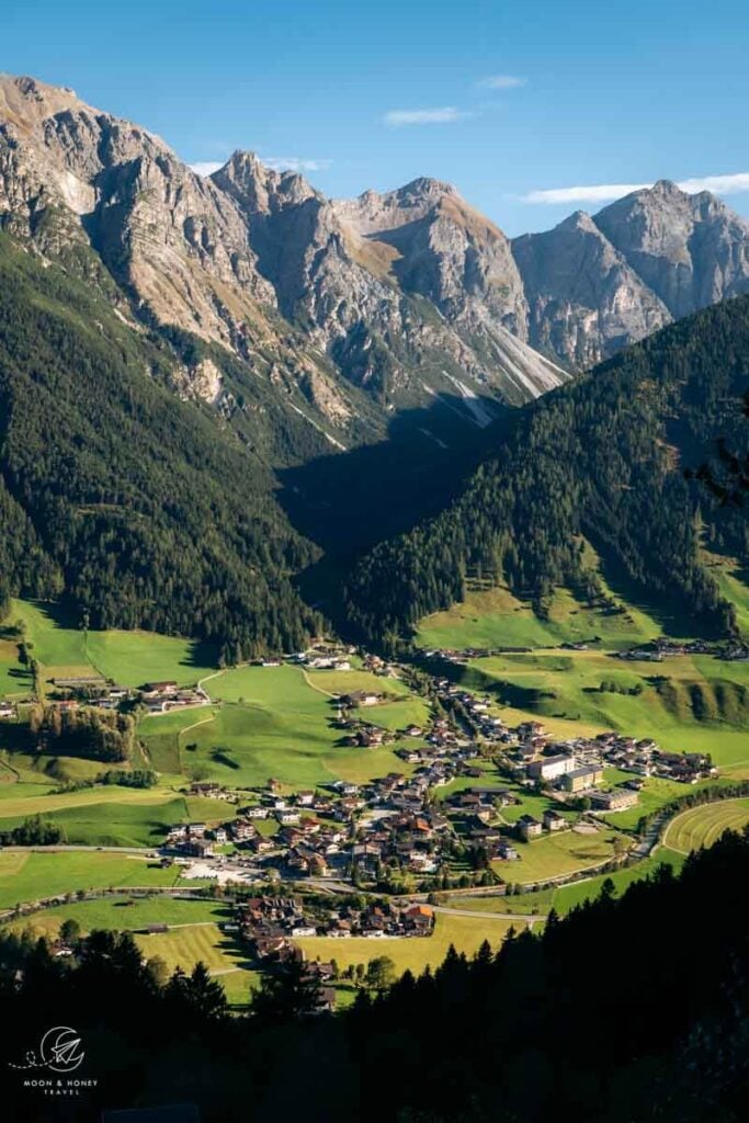 Sunnenseit`n Weg Trail Views, Stubaital, Austria