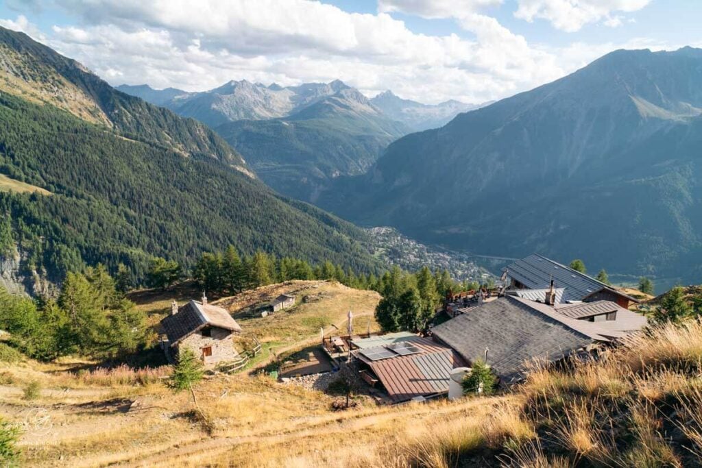 Tour du Mont Blanc booking options