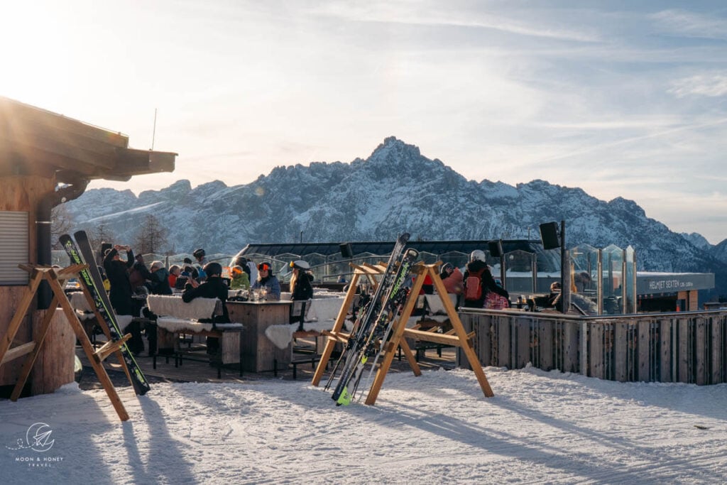 Helmrestaurant - Ristorante Monte Elmo, 3 Zinnen Dolomites Ski Resort 