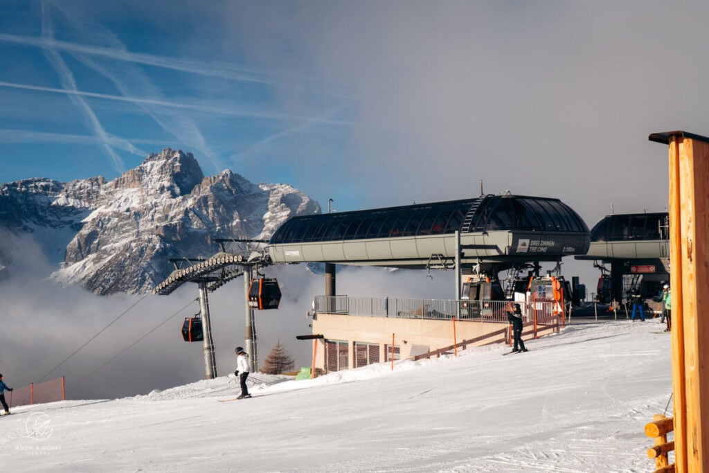 3 Zinnen Dolomites Ski Resort Gondola, Sexten