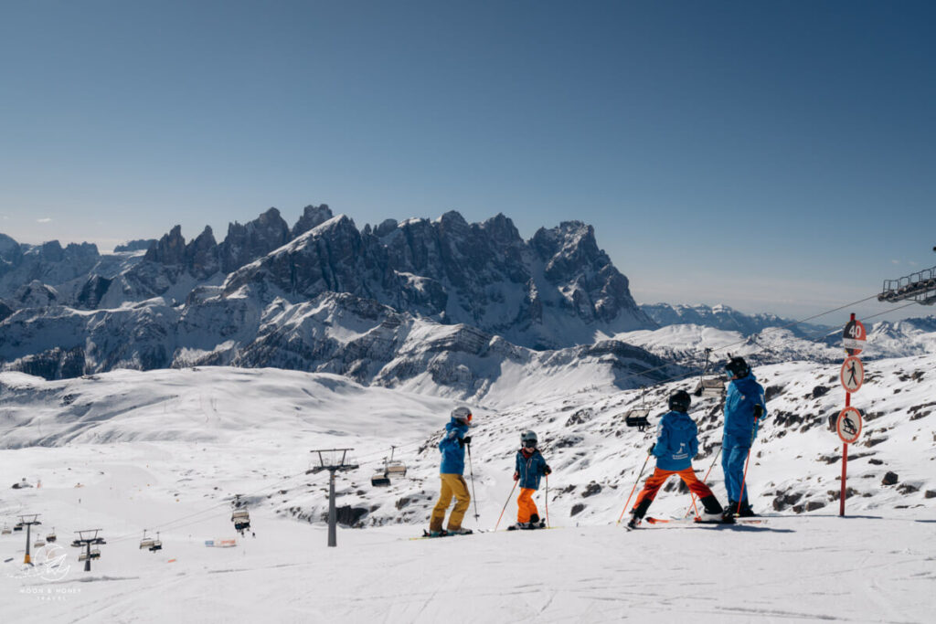 Col Margherita skiers, San Pellegrino Ski Resort