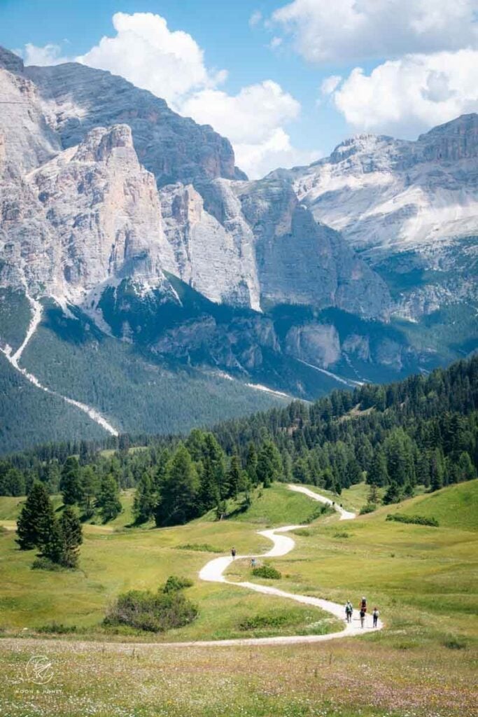Pralongia Hike trail 22, Alta Badia Dolomites